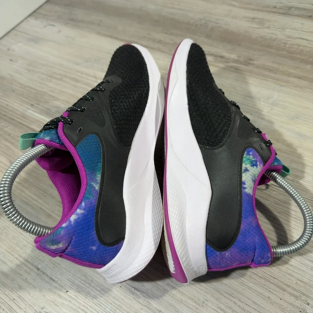 Under Armour Charged Aurora 2 Women's Sz 7 Black Purple 3025238-002